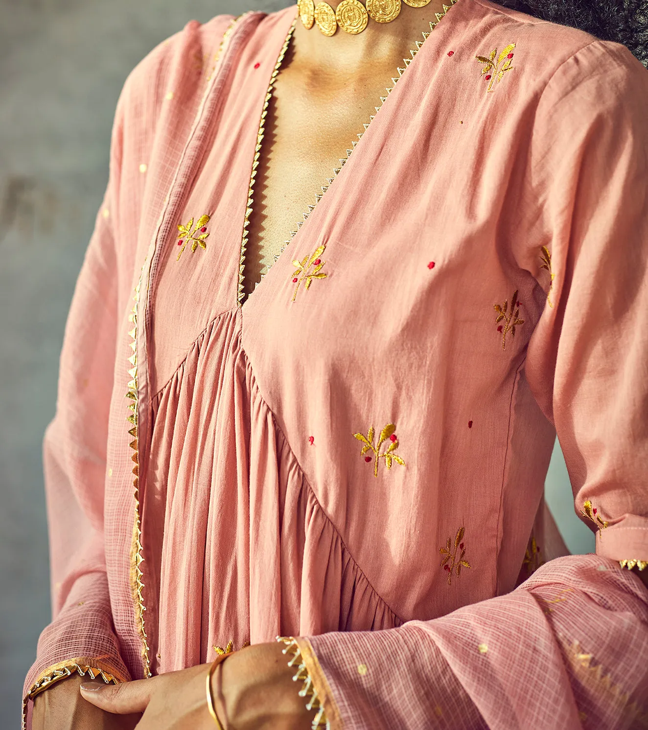 Kamal Poshak Set sold by Market product image thumbnail 2