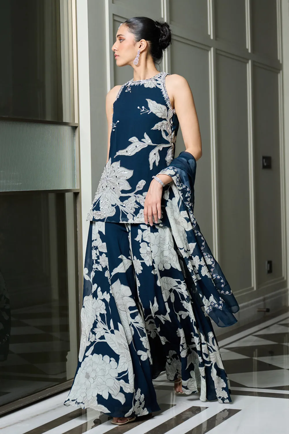Blue Floral Print Halter Neck Kurta Sharara Set sold by Market product image thumbnail 4