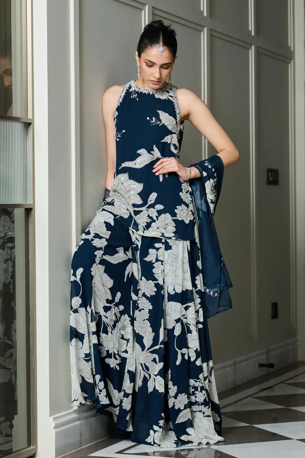 Blue Floral Print Halter Neck Kurta Sharara Set sold by Market product image thumbnail 5