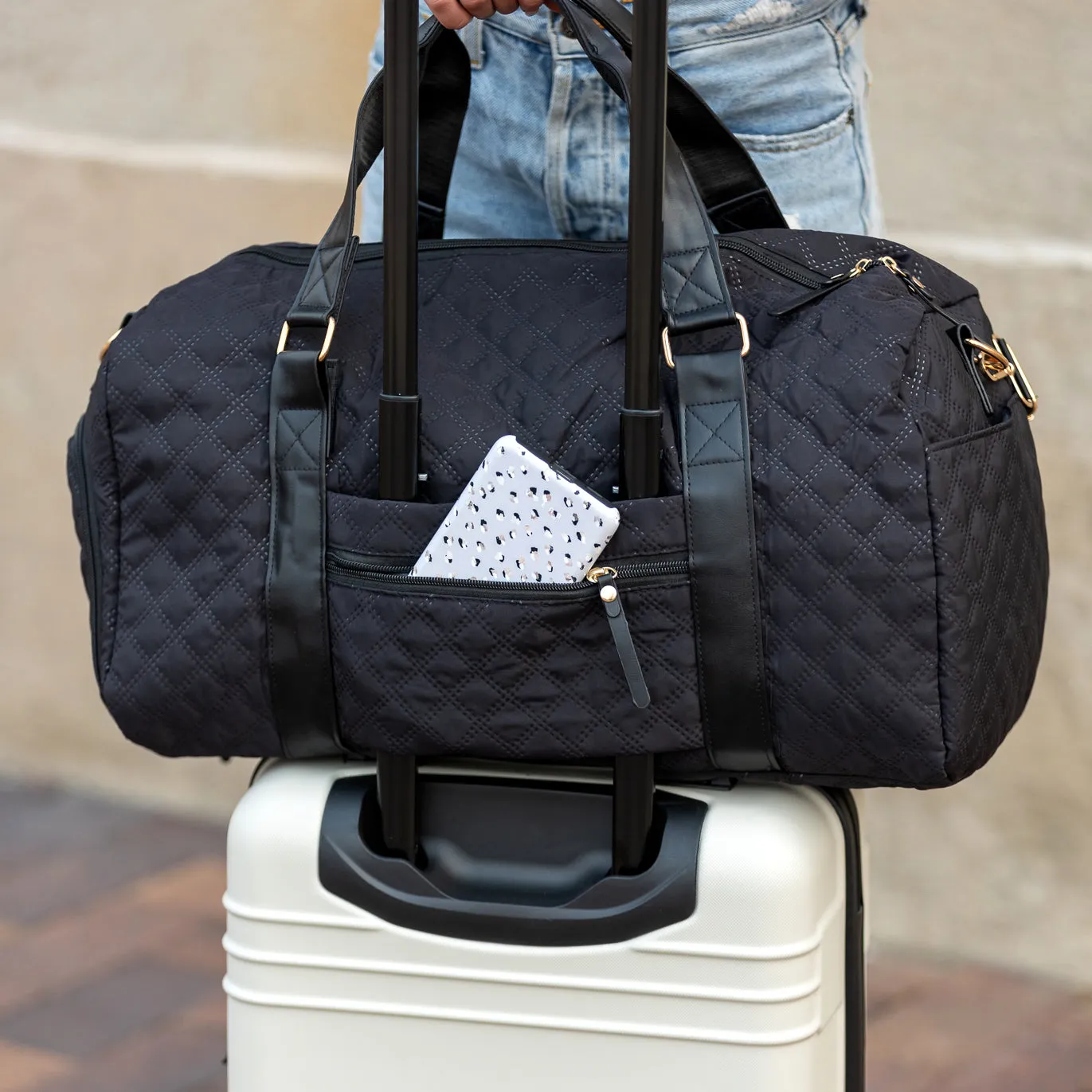 Zahra Travel Weekender sold by Allis Corner product image thumbnail 4