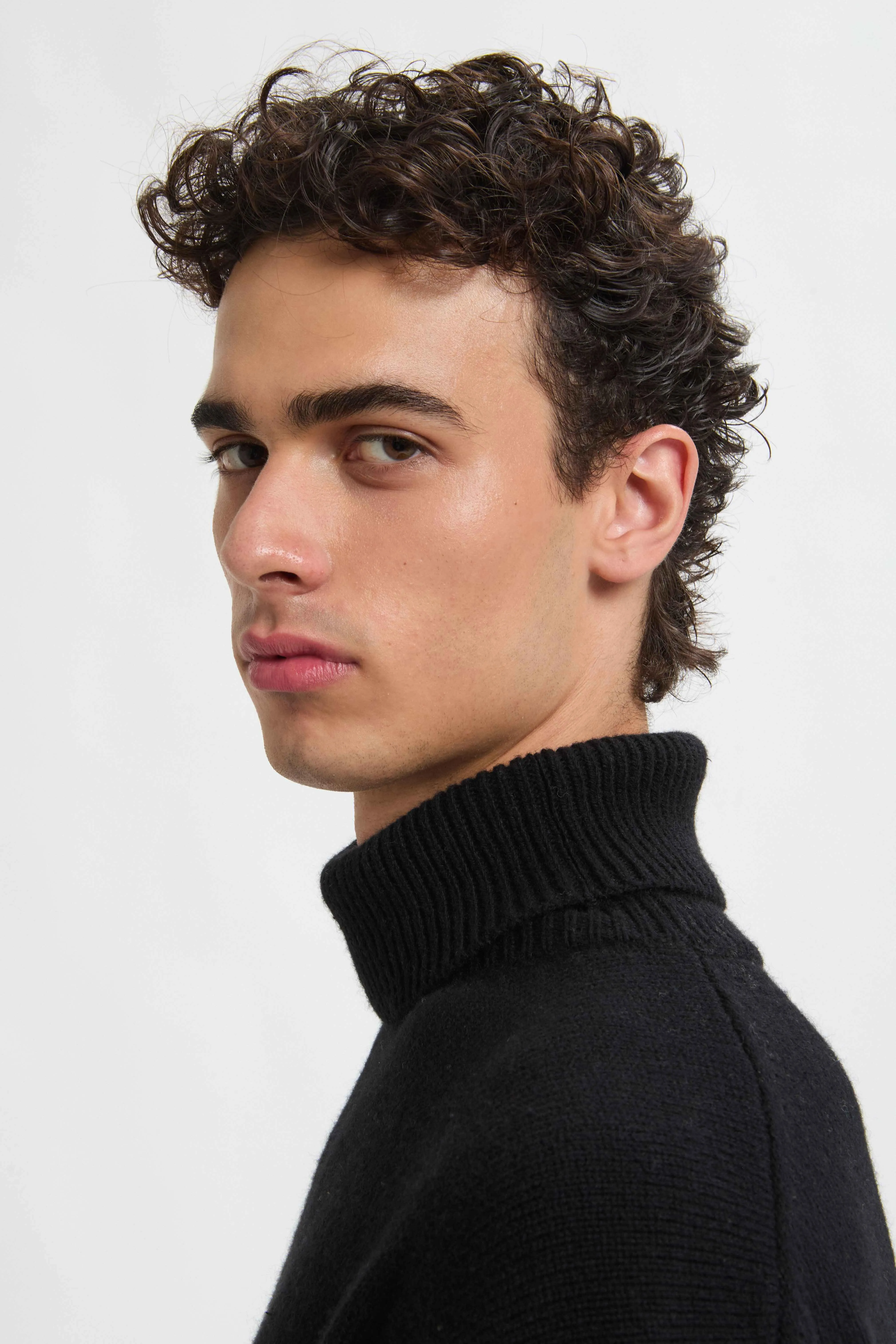 TURTLENECK FLAG LOGO sold by Baracuta product image thumbnail 3