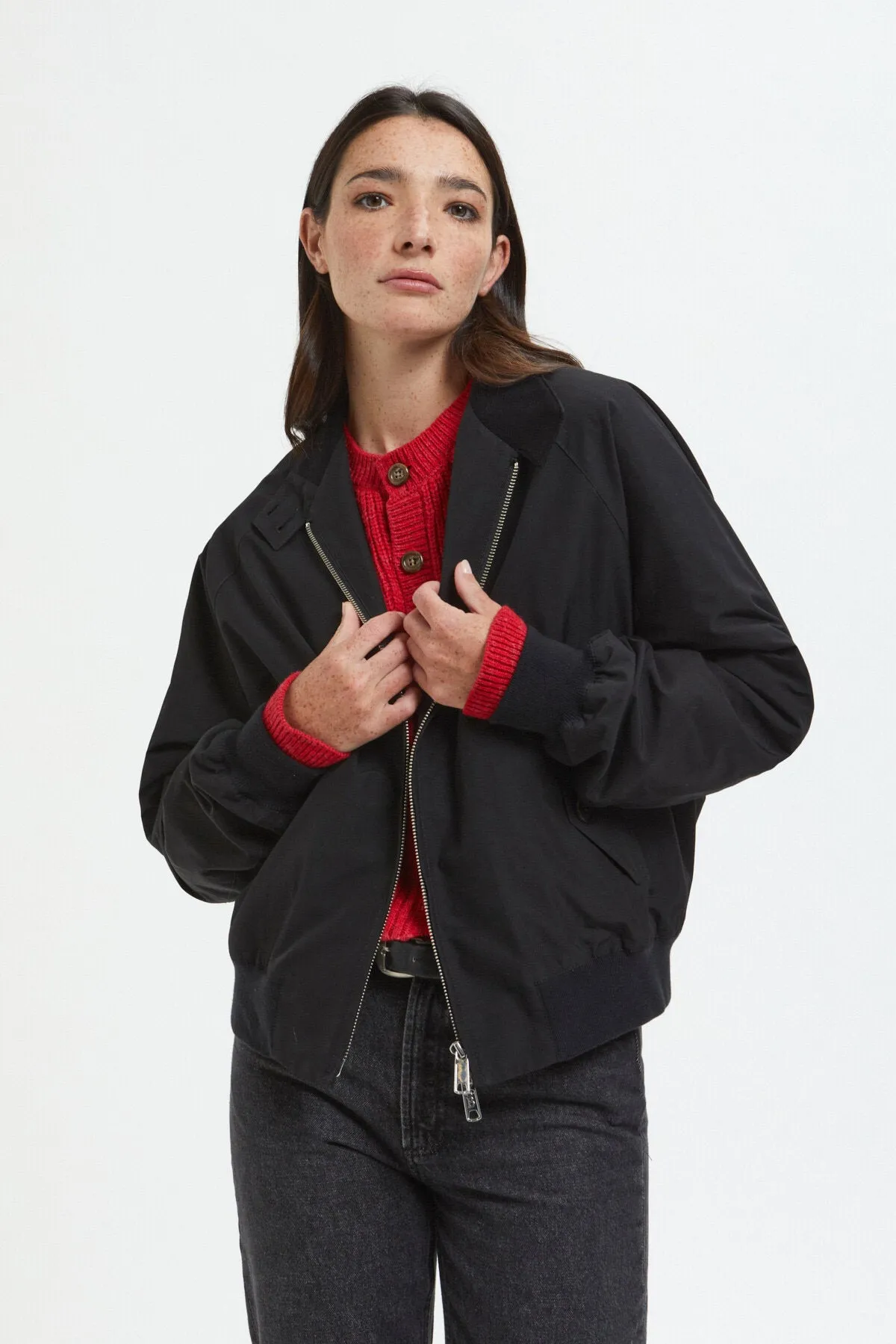 G9 Woman sold by Baracuta product image thumbnail 3