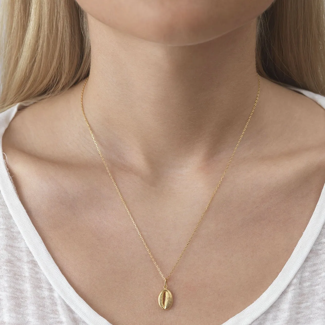 Cowry Shell Pendant sold by Anni Lu product image thumbnail 4