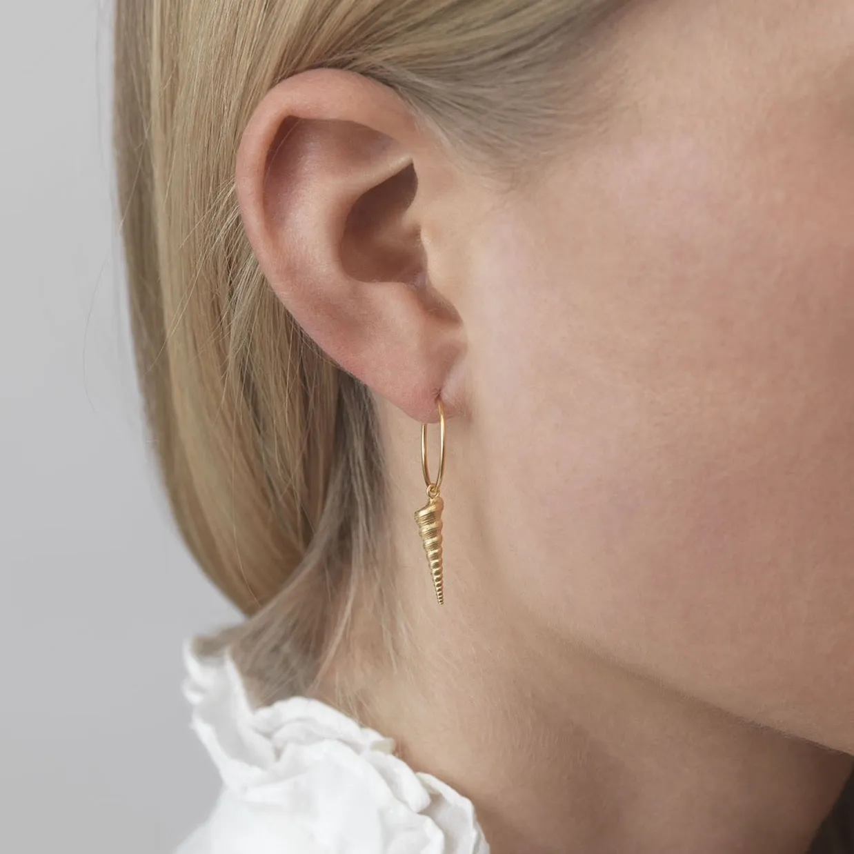 Turret Shell Hoop Earrings sold by Anni Lu product image thumbnail 3