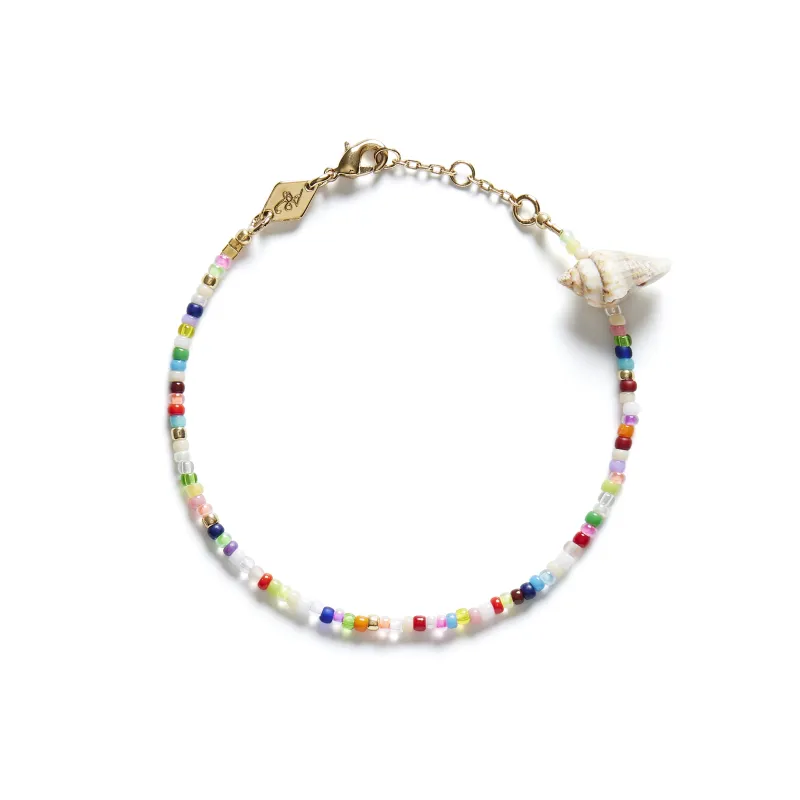 Fiesta Shell Bracelet made by Anni Lu