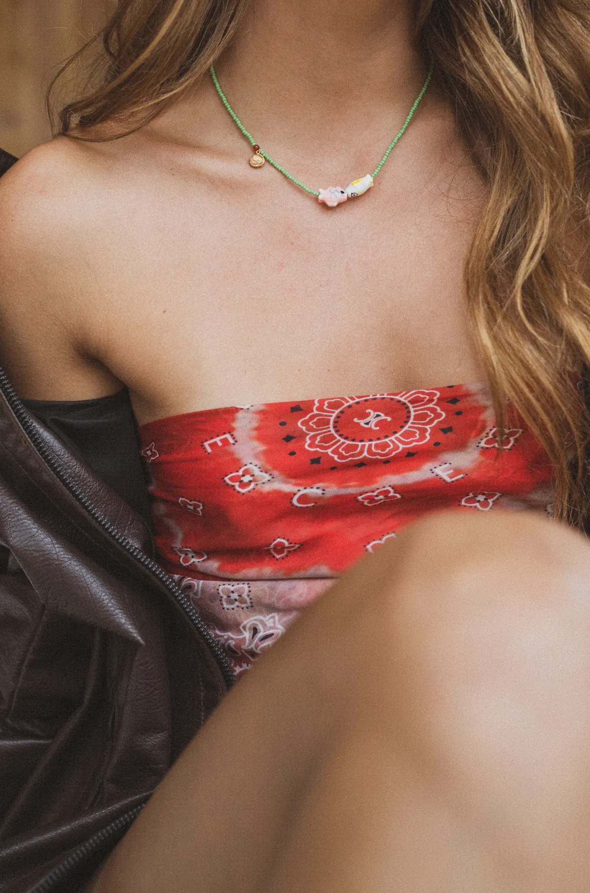 Fish'n Kiss Necklace sold by Anni Lu product image thumbnail 5