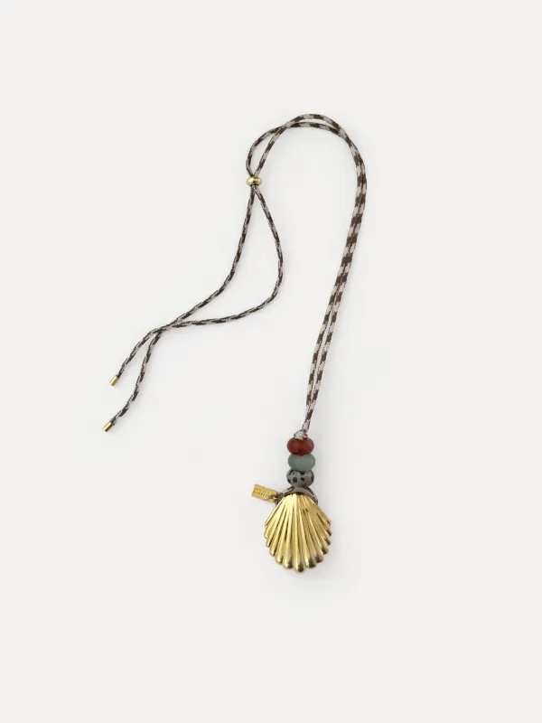 Anni Lu x MARKÉTT Shell Charm / Necklace - Gold / OLIVE SAND made by Anni Lu