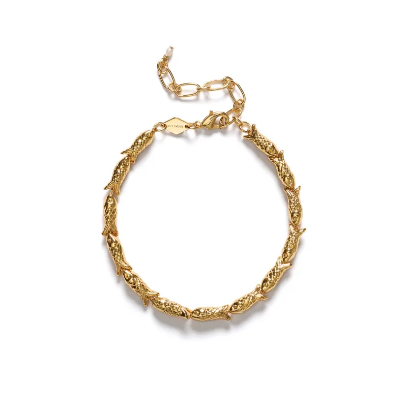 Fishy Bracelet made by Anni Lu