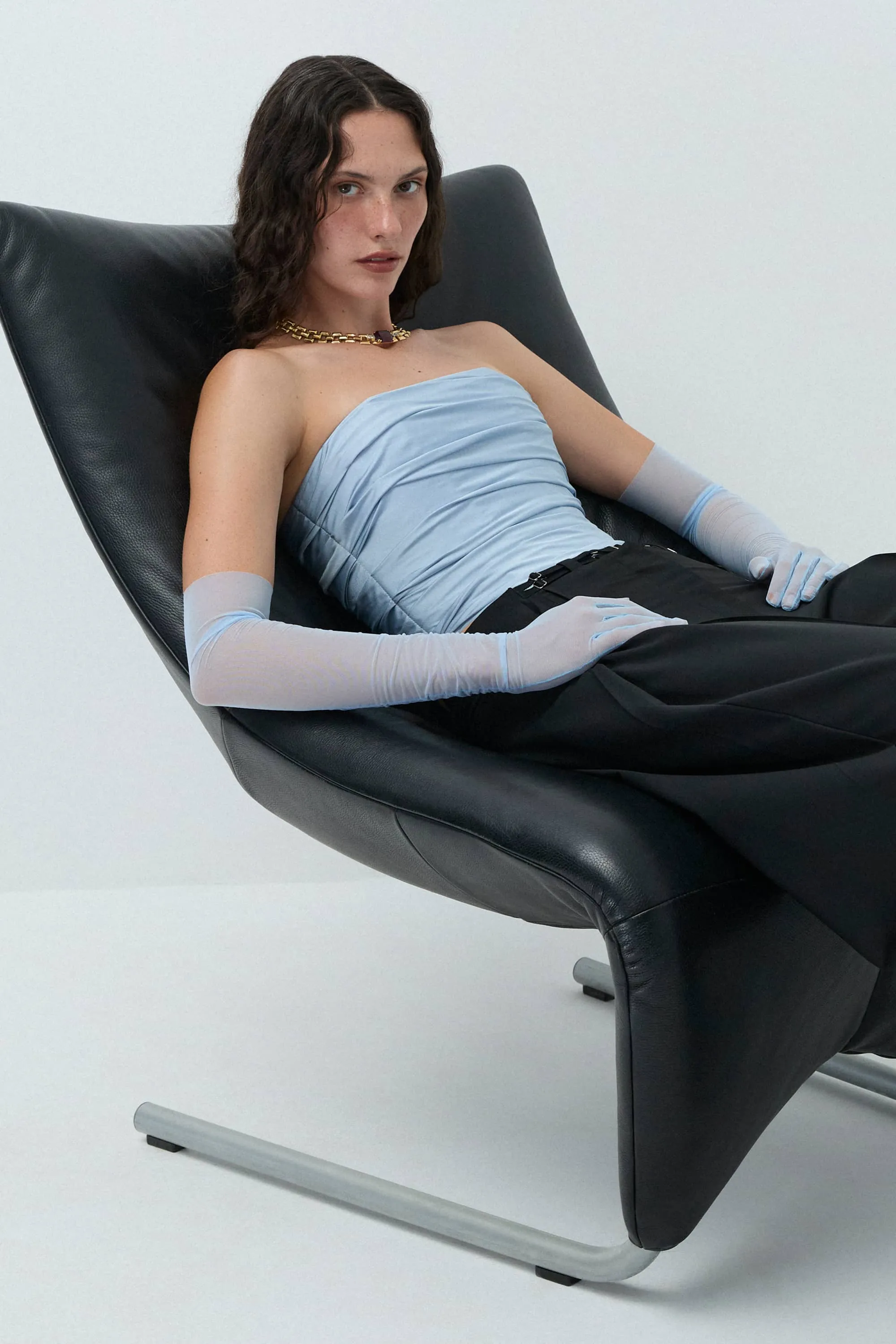 Dara corset sold by Anna October