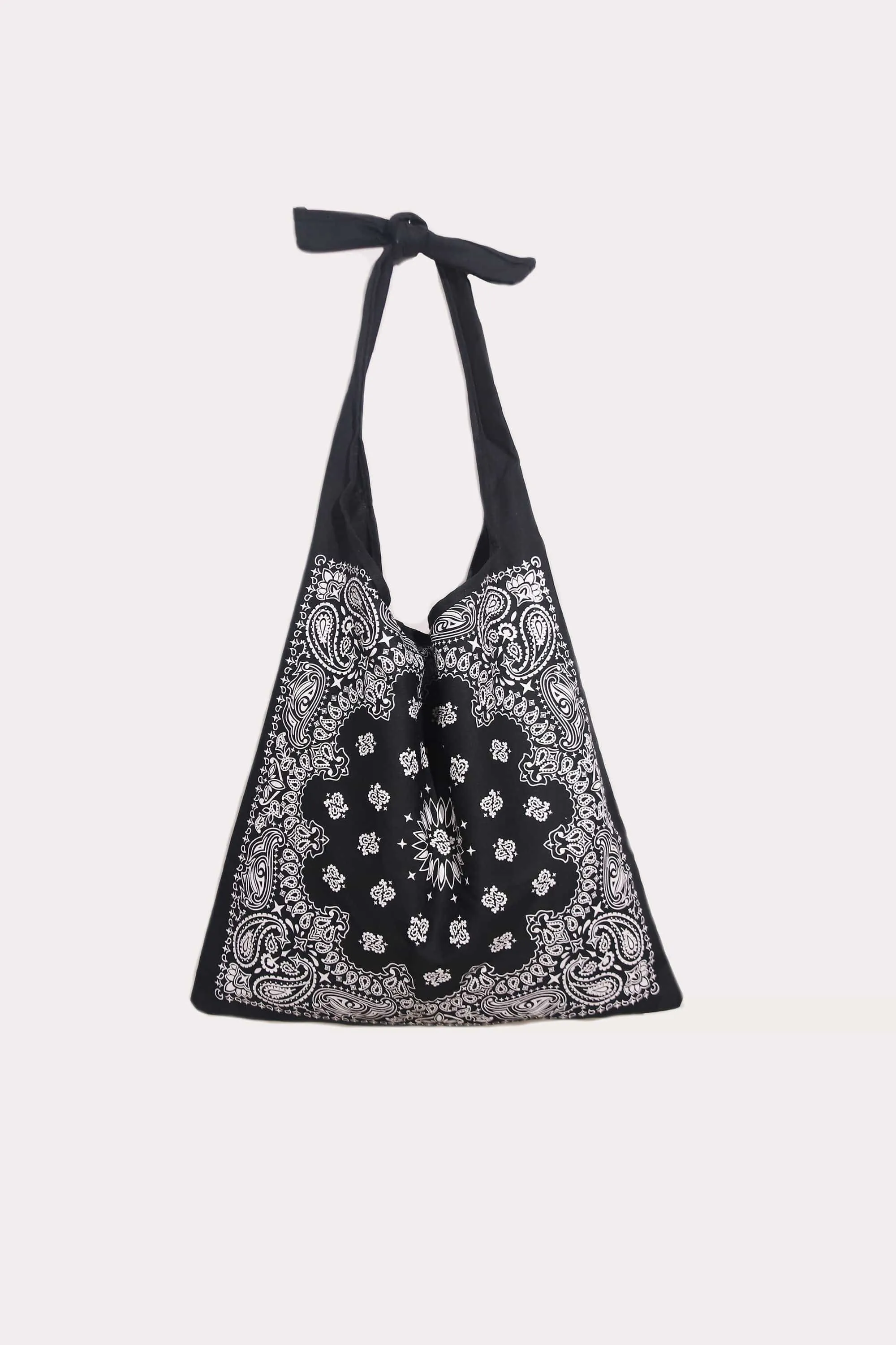 Picnic Tote sold by Petit Moments product image thumbnail 2