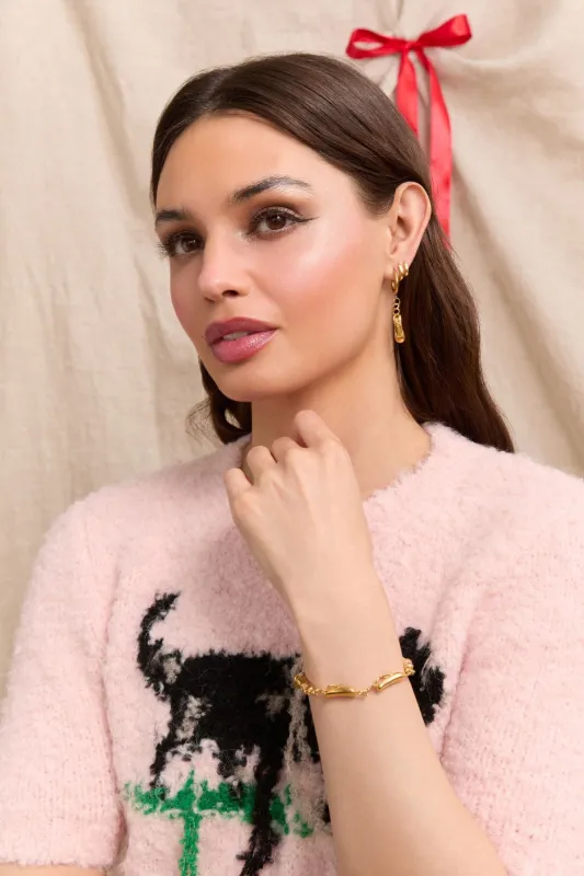 Pointe Charm Huggies sold by Petit Moments