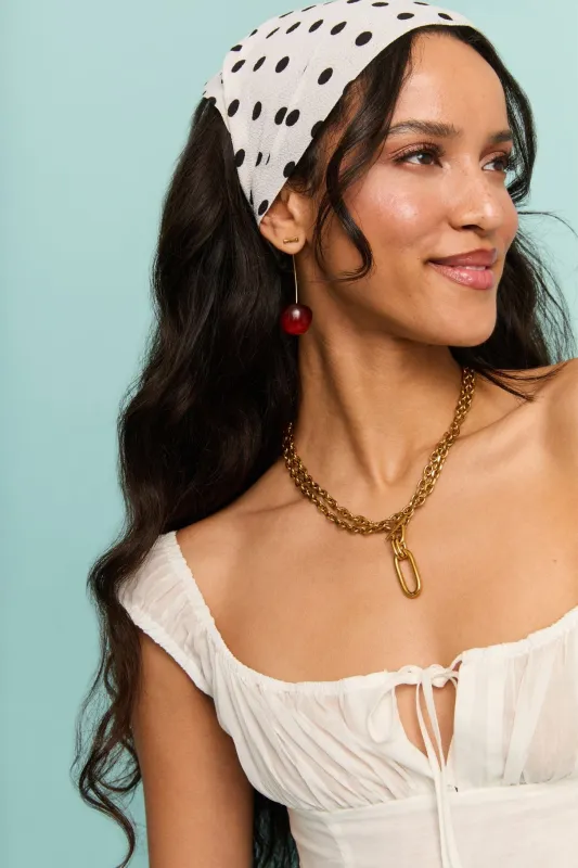 Carabiner Necklace made by Petit Moments