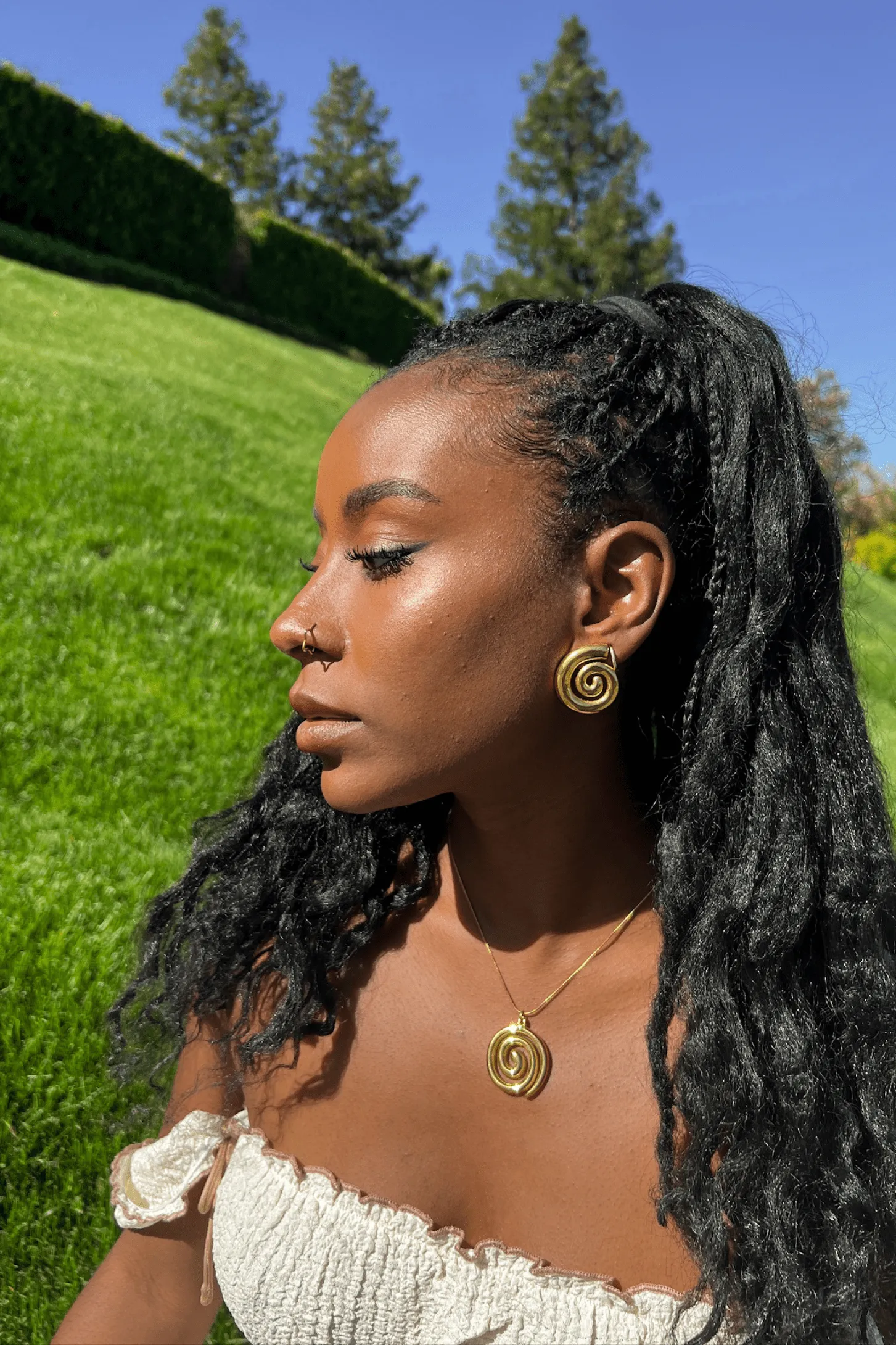 Swirl Chain Necklace sold by Petit Moments product image thumbnail 3