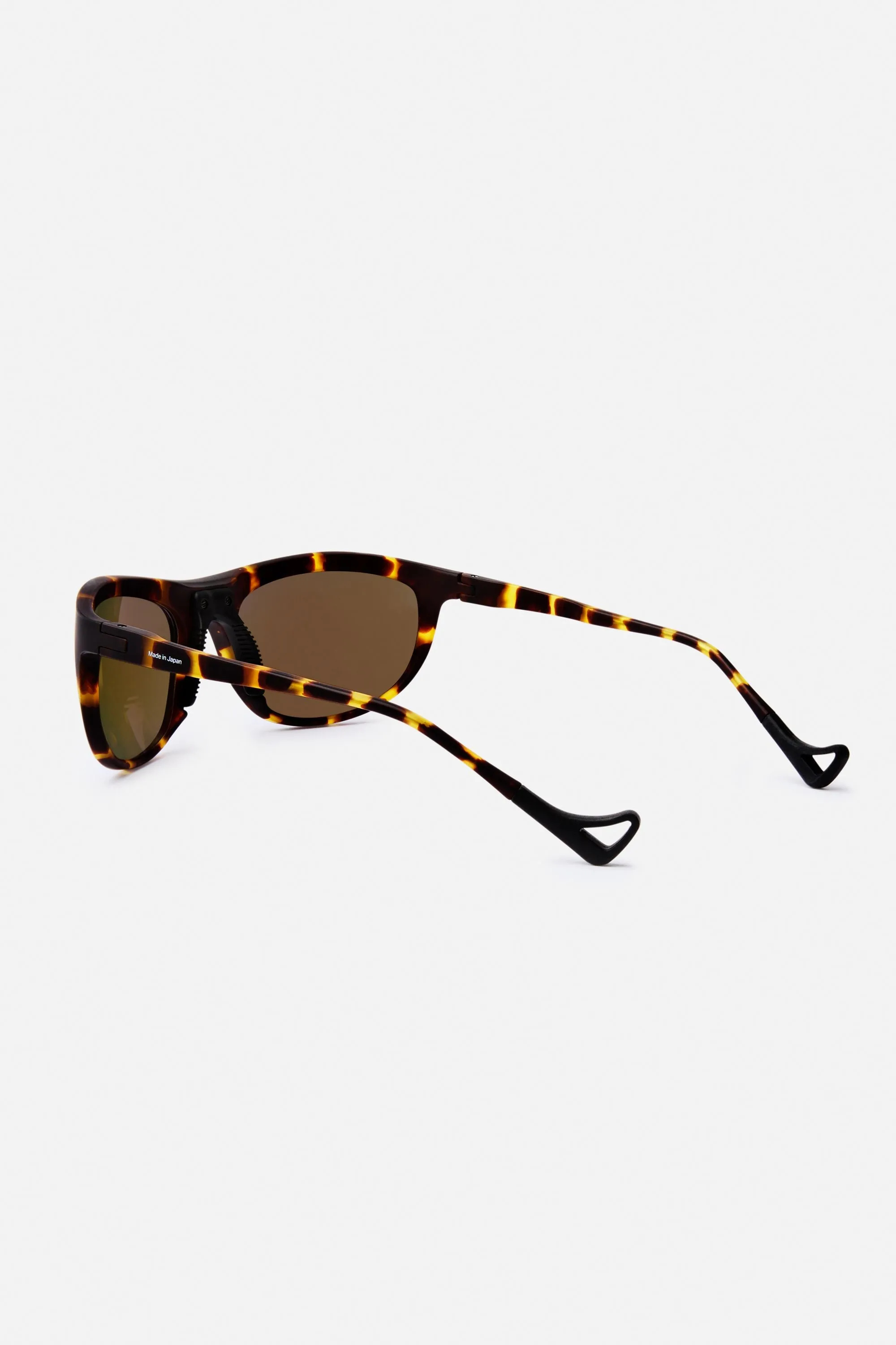 Takeyoshi Altitude Master Tortoise, D+ Blue Mirror sold by District Vision product image thumbnail 3