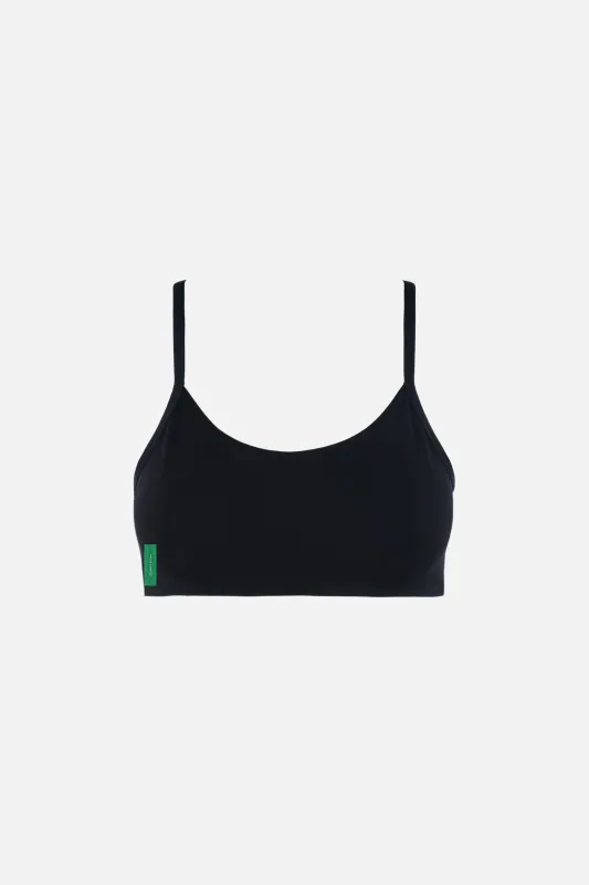 Light Support Interlock Bra, Black made by District Vision