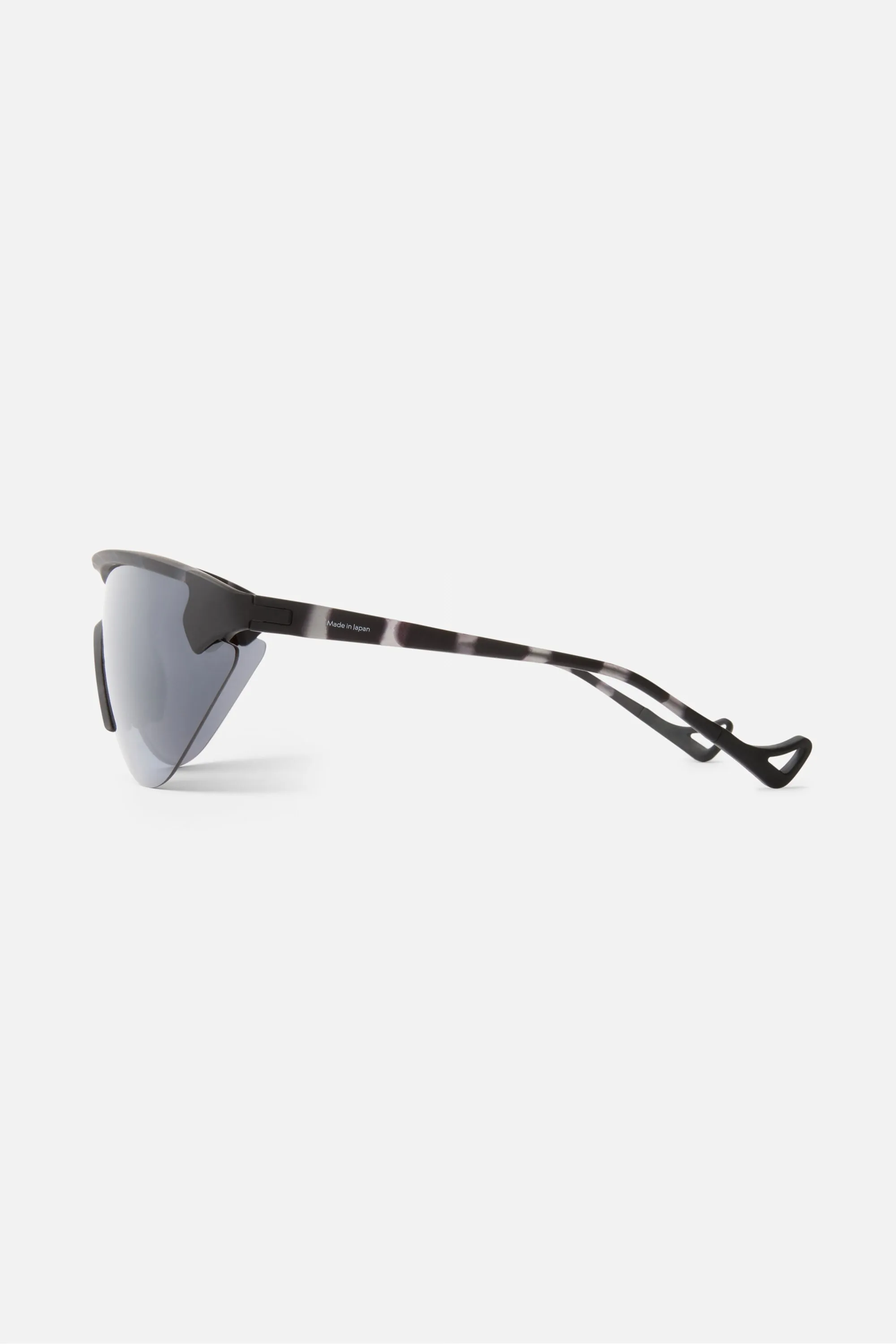 Yukinori Range Finder Black Tortoise, D+ Onyx Mirror sold by District Vision product image thumbnail 2