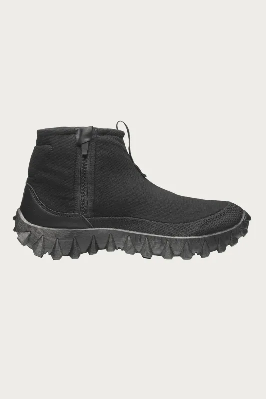 Snowclog Mid - Black/Black/Black made by Canoe Club