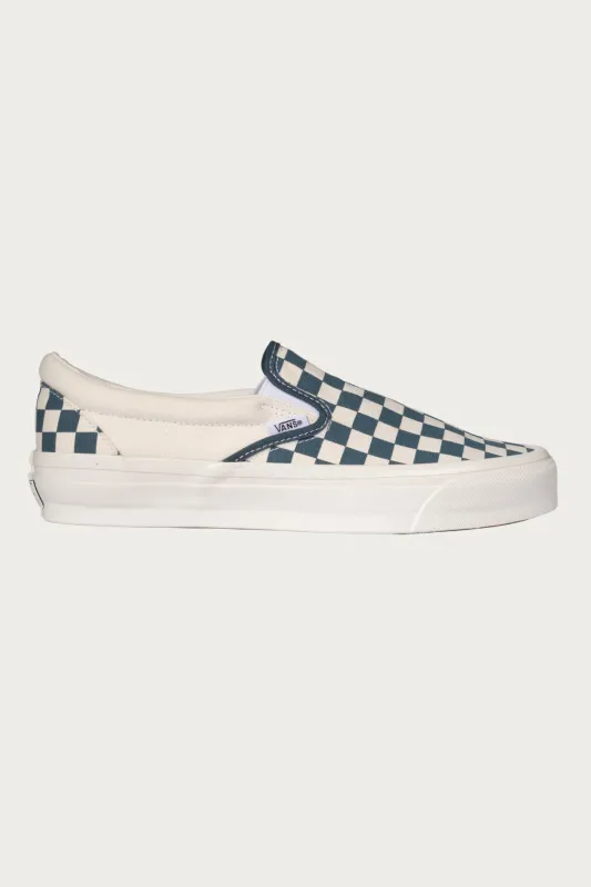 LX Classic Slip-On 98 - Checkerboard Stargazer made by Vans
