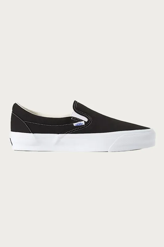 LX Slip-On Reissue 98 - Black/White made by Vans