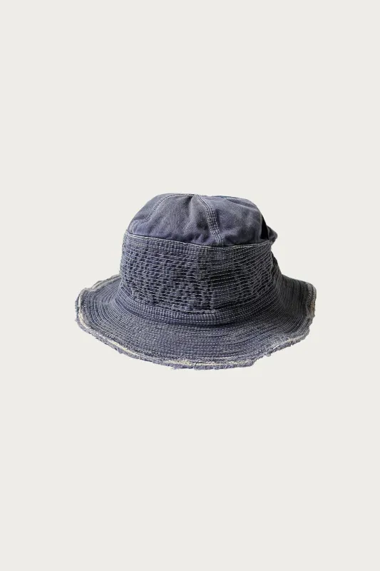 Chino THE OLD MAN AND THE SEA HAT (CRASH REMAKE) - Navy sold by Canoe Club