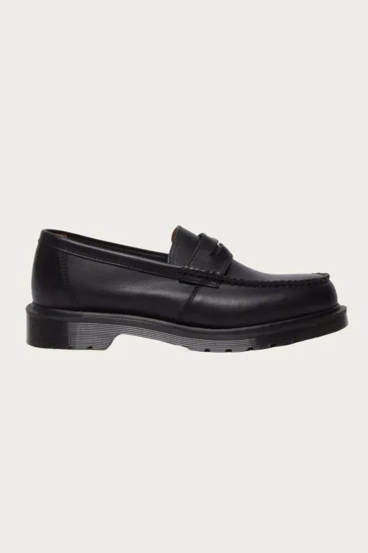 Penton - Black made by Dr. Martens