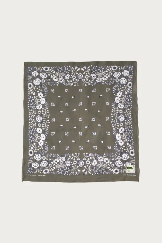 Fastcolor Selvedge Bandanna (CHURCHILL GARDEN) 30x30 - Khaki made by Kapital