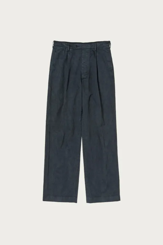 Garment-Dyed Finx Light Chino One-Tuck Wide Pants - Black made by Canoe Club