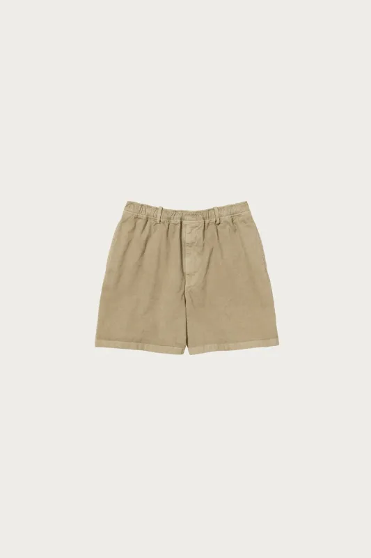 Garment-Dyed Finx Light Chino Shorts - Beige made by Auralee