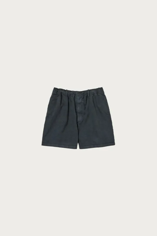 Garment-Dyed Finx Light Chino Shorts - Black made by Auralee