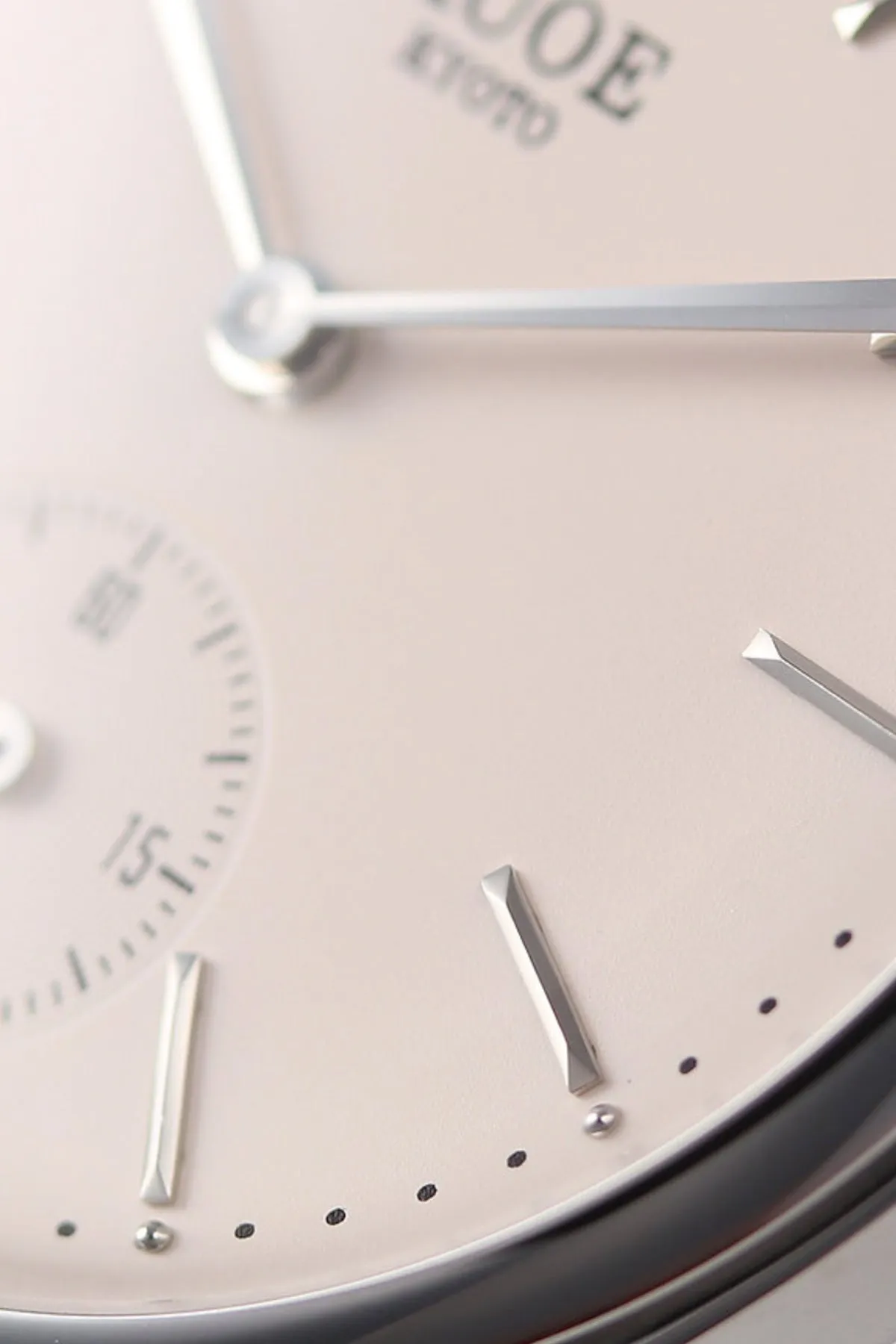 Old Smith 90-0001 - White Dial/Silver Case/Black Pebbled Leather Strap sold by Canoe Club product image thumbnail 2