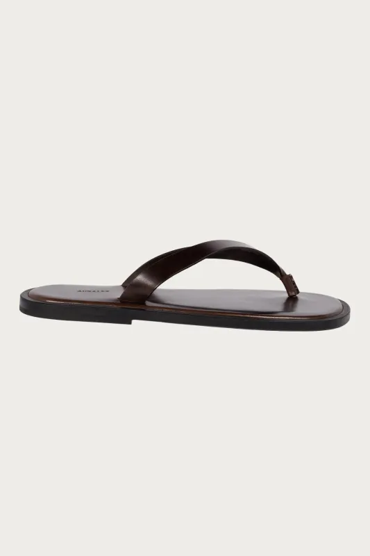 Leather Tong Sandals - Brown made by Auralee