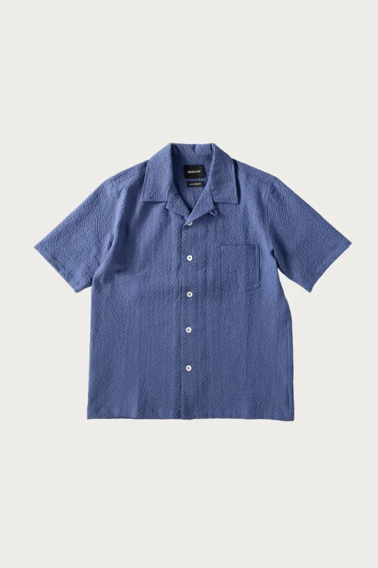 Seersucker Cocktail Shirt - Blue made by Canoe Club