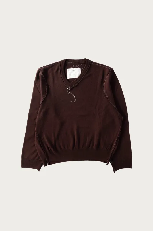 Frankenstein V-Neck - Brown made by Camiel Fortgens