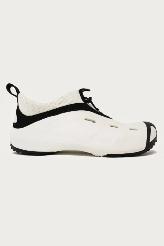 Quick Trail Low - Almost White made by Crocs