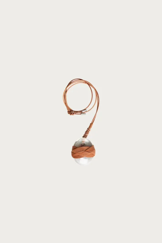 Yui Musubi Drop Necklace - Transparent/Natural Brown made by seya