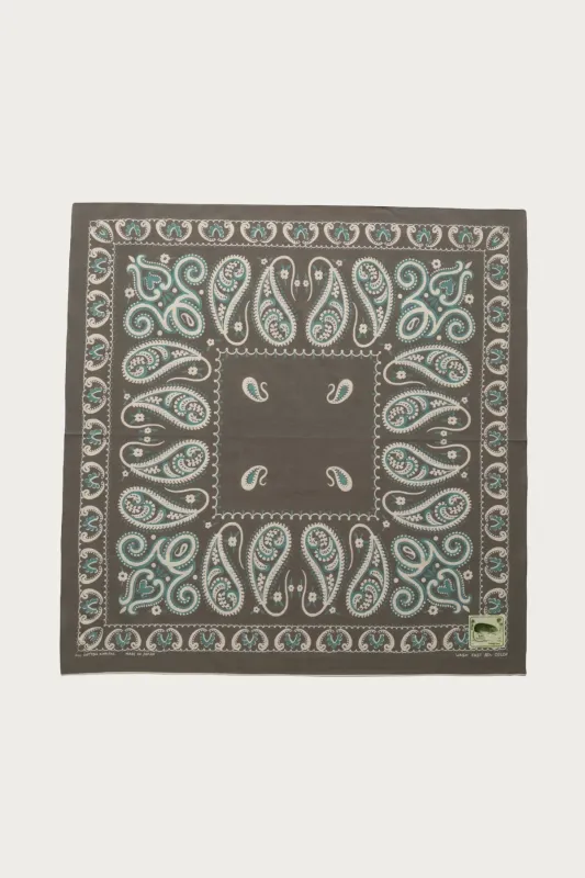 Fastcolor Selvedge Bandanna (SAMBO Paisely) 30x30 - Khaki made by Kapital