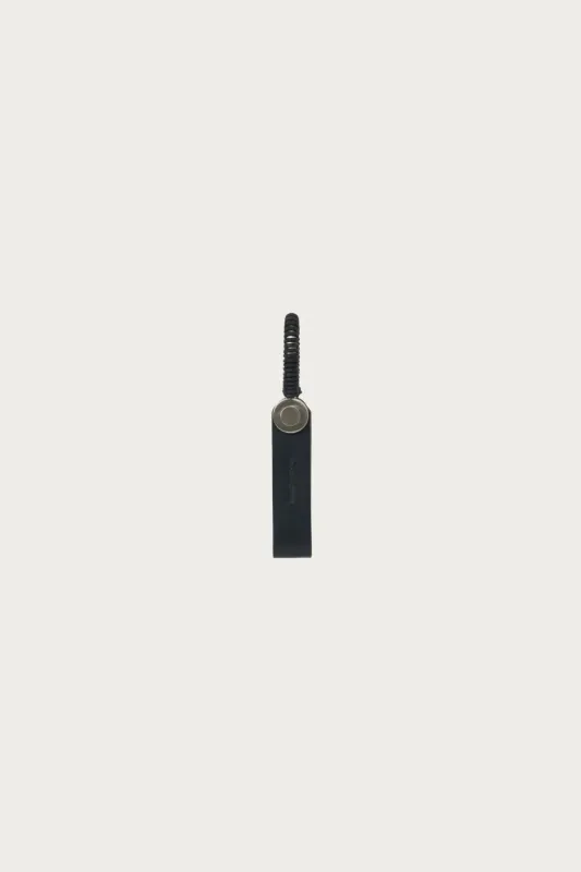 Leather Key Shackle - Black made by Hender Scheme