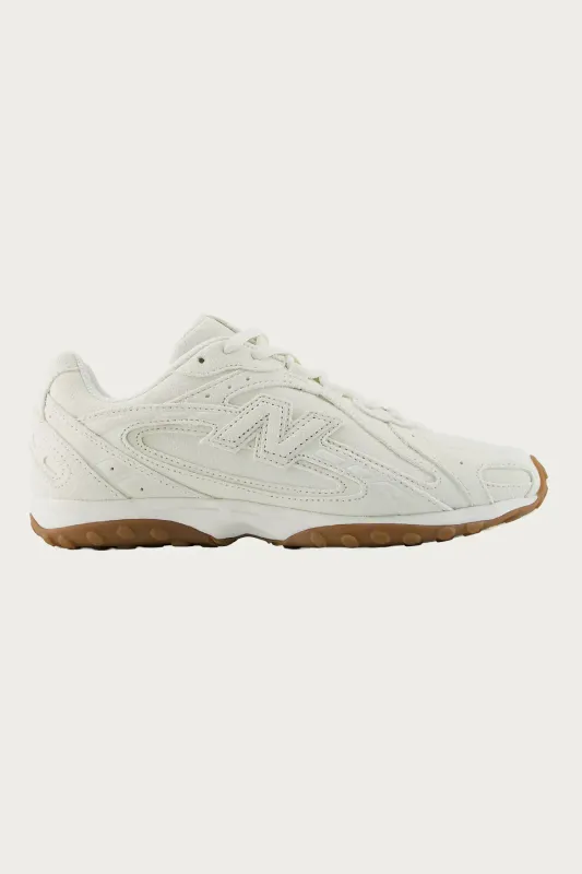204L - White made by New Balance