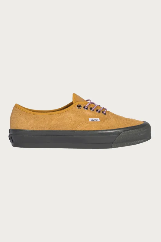 LX Authentic 44 - Field Autumn Brown made by Vans