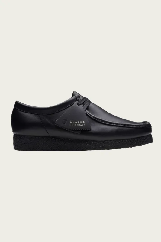 Wallabee - Black Leather made by Clarks