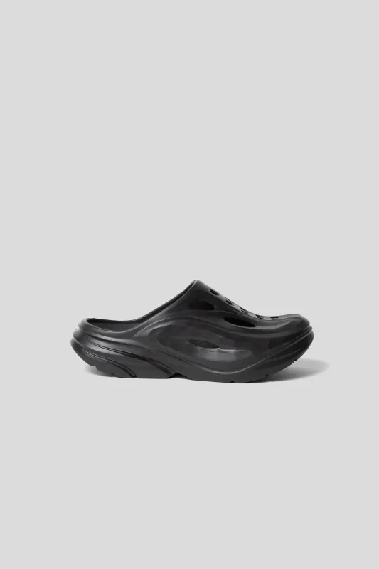 All Gender Ora Recovery Mule - Black/Black sold by Wallace Mercantile