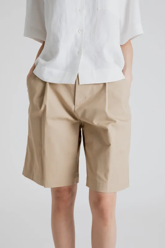 Women's One Tuck Half Chino Pants - Beige made by Uniform Bridge