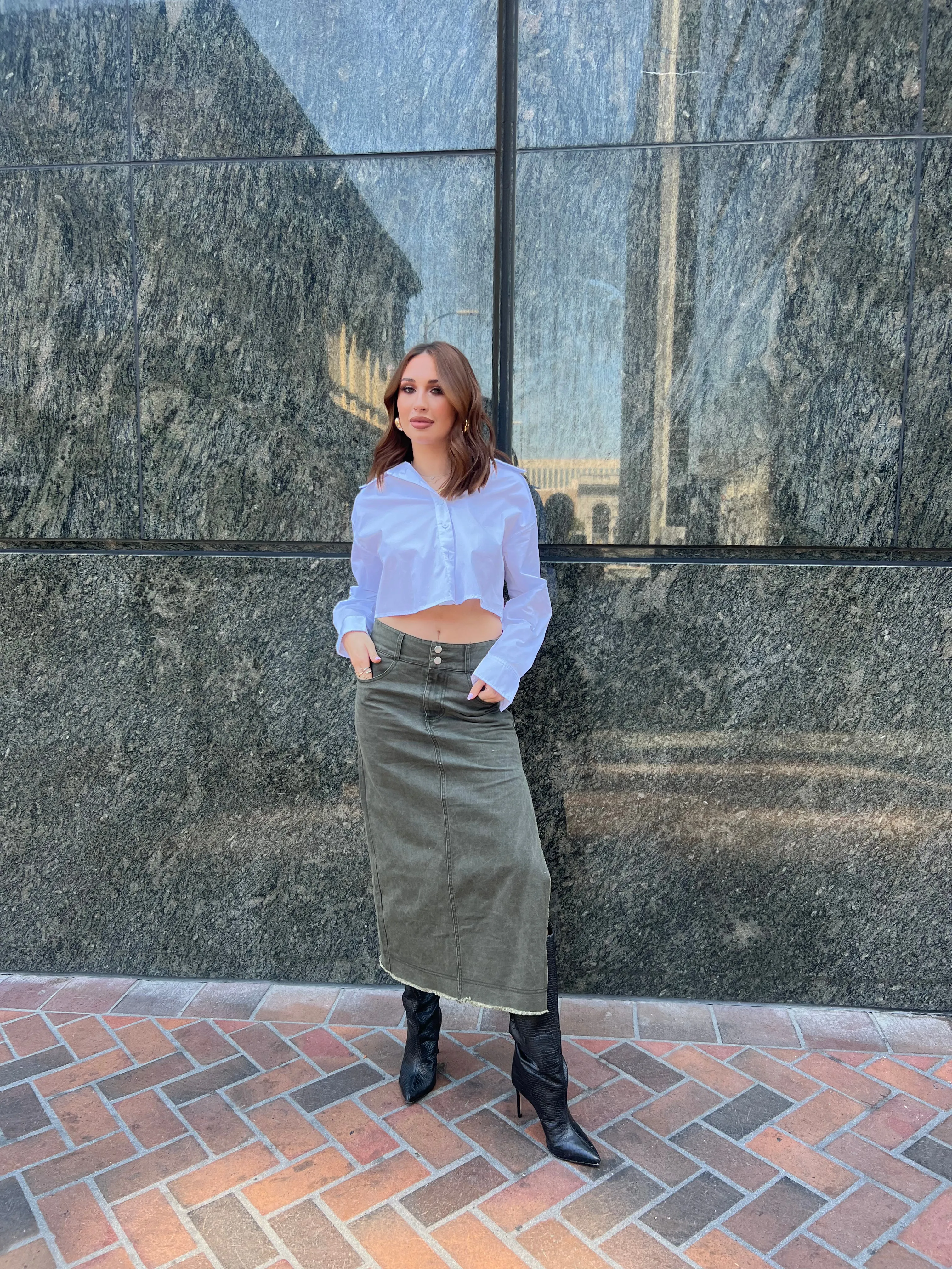 Modern Collared Button Up - Classic White sold by Velvet House product image thumbnail 3