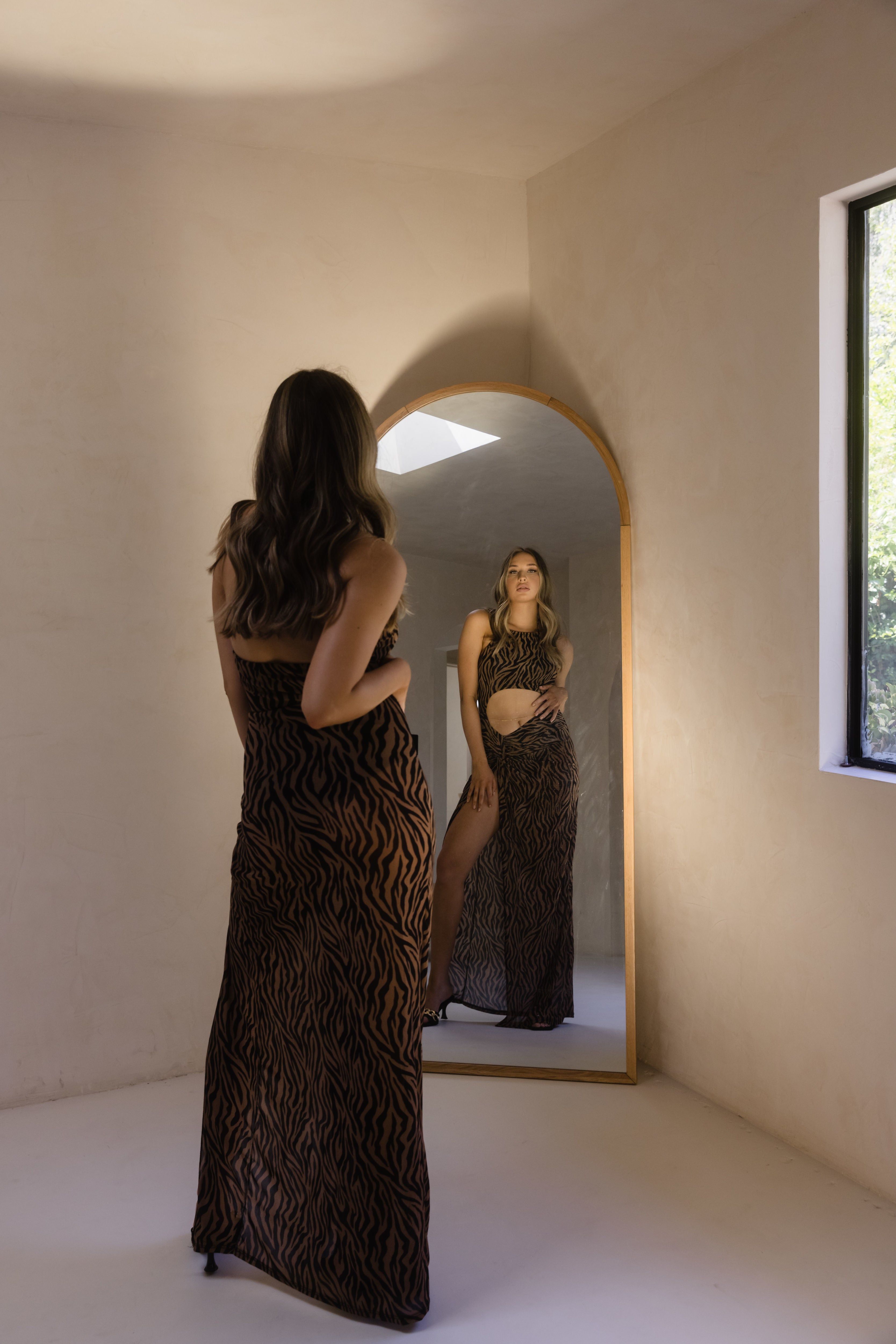 Queen Of The Island Dress sold by Velvet House product image thumbnail 5