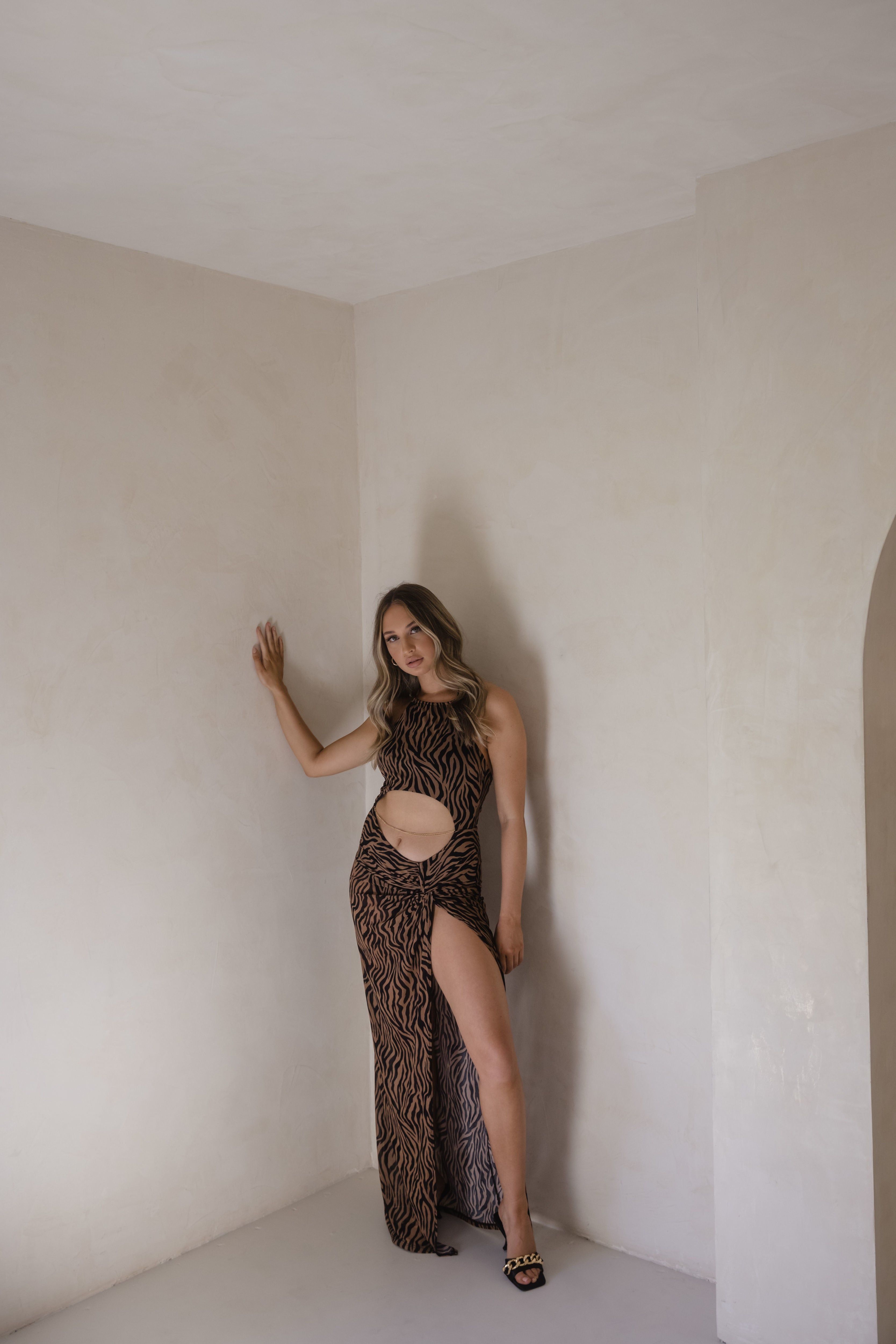 Queen Of The Island Dress sold by Velvet House product image thumbnail 2