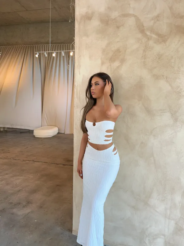 CLEO CROP TOP WHITE - OUTCAST EXCLUSIVES sold by Outcast Clothing