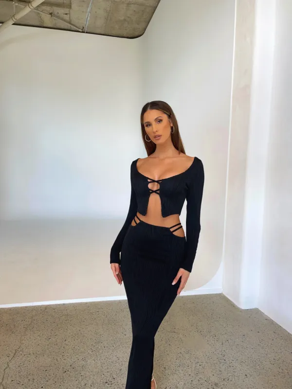 ARI MAXI SKIRT BLACK - OUTCAST EXCLUSIVES sold by Outcast Clothing