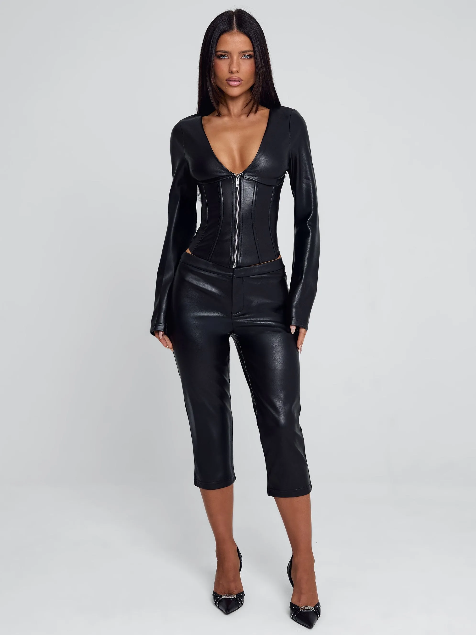 SIVANA CAPRI PANT BLACK sold by Outcast Clothing