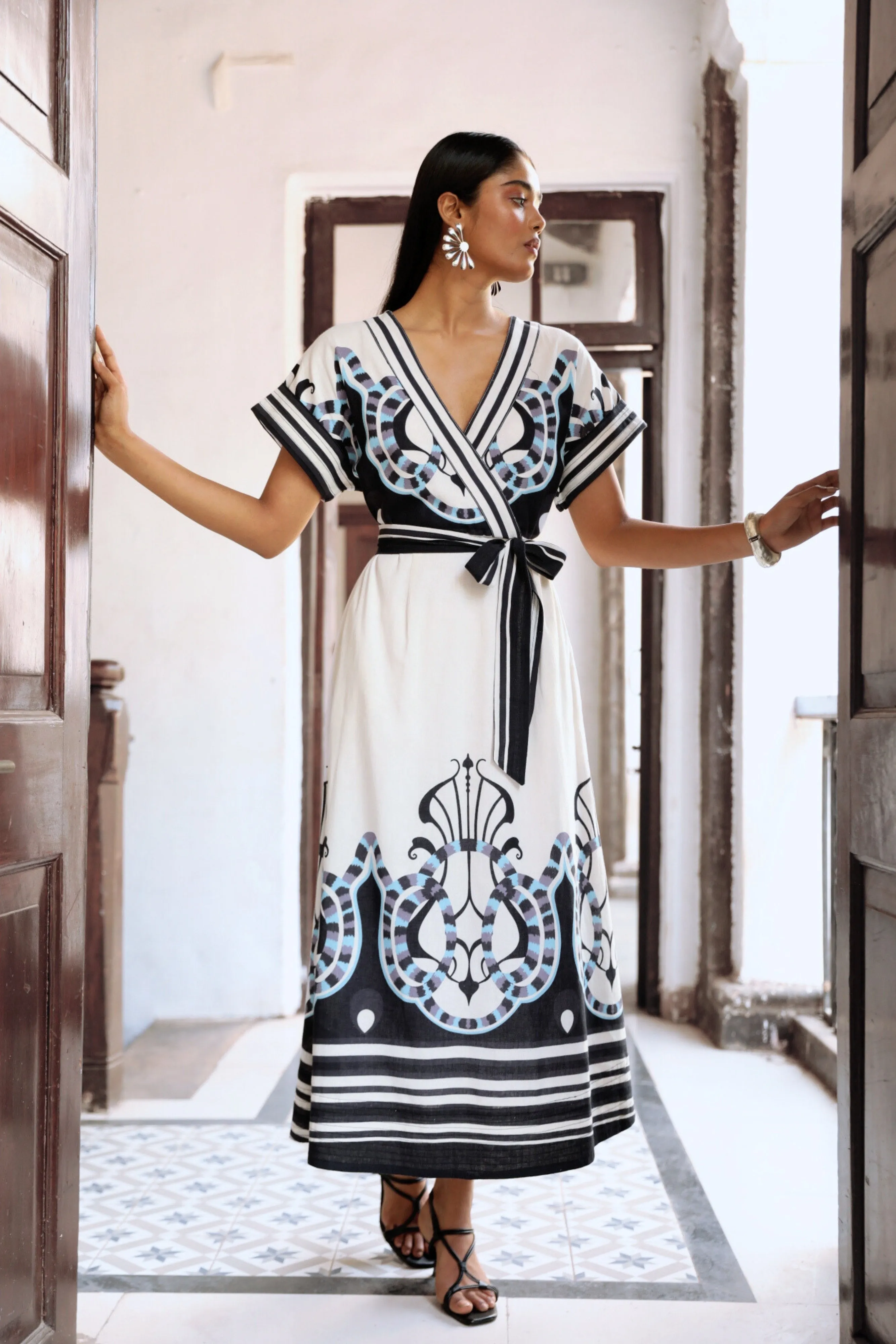 1061 Sailor sold by Beyond by Vera product image thumbnail 3