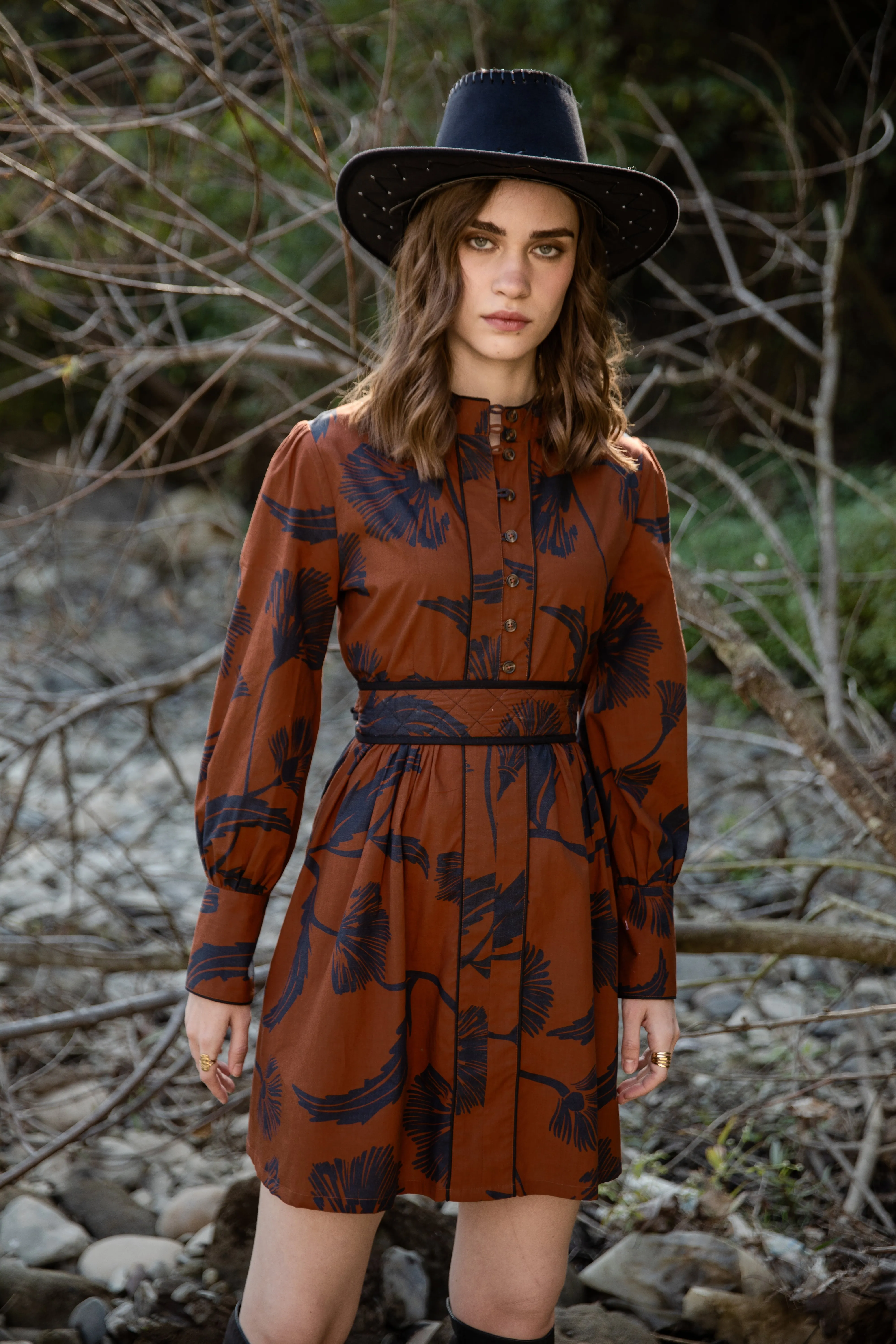 1133 Nella sold by Beyond by Vera product image thumbnail 4